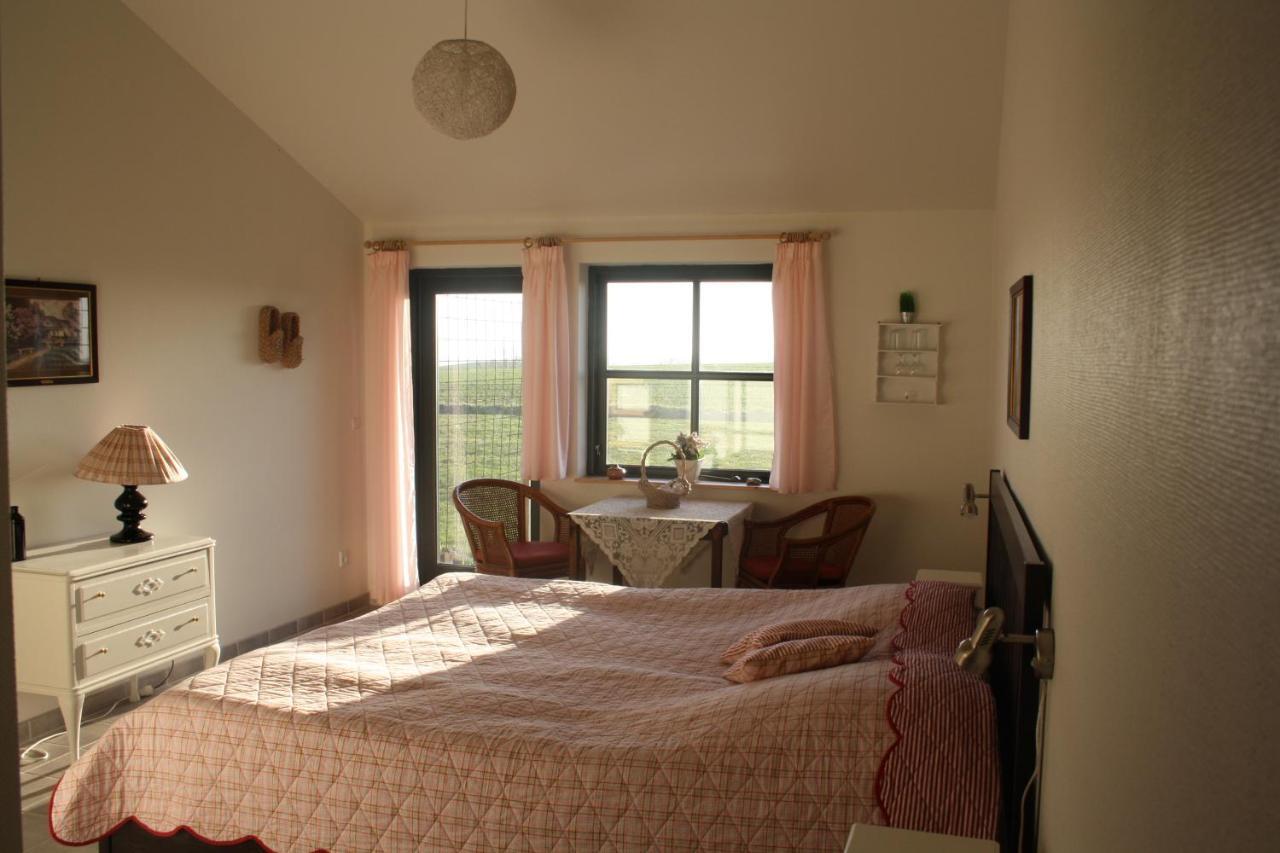 Bakkelund Bed & Breakfast Borre Ruang foto